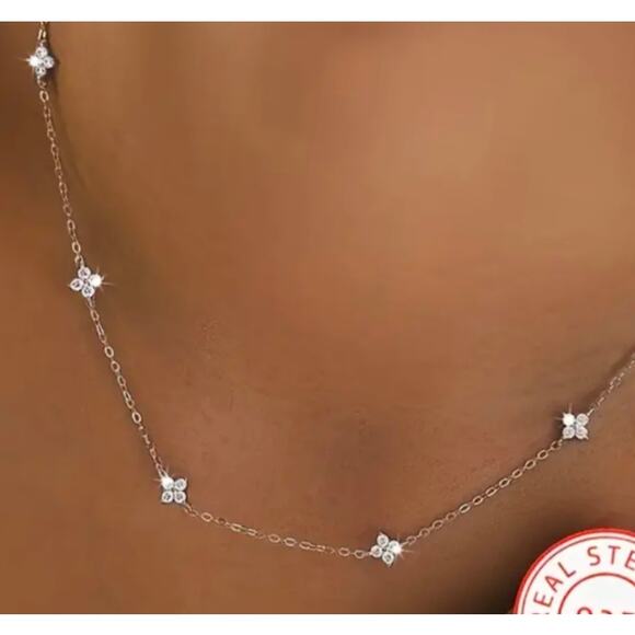 1.25ct MOISSANITE & .925 STERLING SILVER! GORGEOUS 4 LEAF CLOVER FINE NECKLACE! - Picture 1 of 5